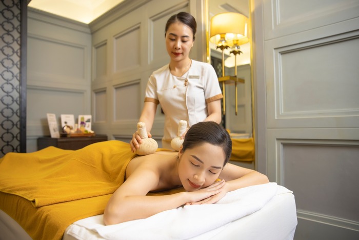 Kinh nghiệm đặt phòng khách sạn Hạ Long theo chất lượng dịch vụ