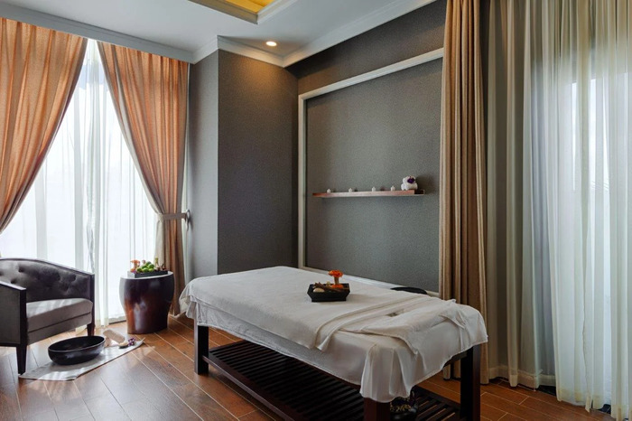 Khách sạn gần viện hải dương học Nha Trang - Vinpearl Beachfront Nha Trang