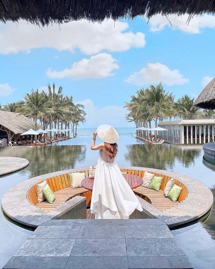 resort gần bãi biển Đà Nẵng