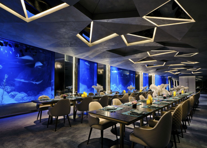 Hệ thống nhà hàng dưới nước độc đáo tại InterContinental Shanghai Wonderland mang đến cho du khách trải nghiệm có 102