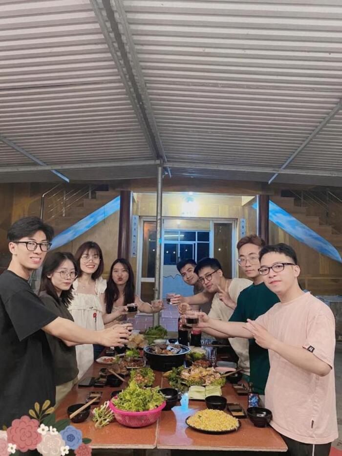 tổ chức các bữa tiệc hấp dẫn tại homestay ở Cao Bằng