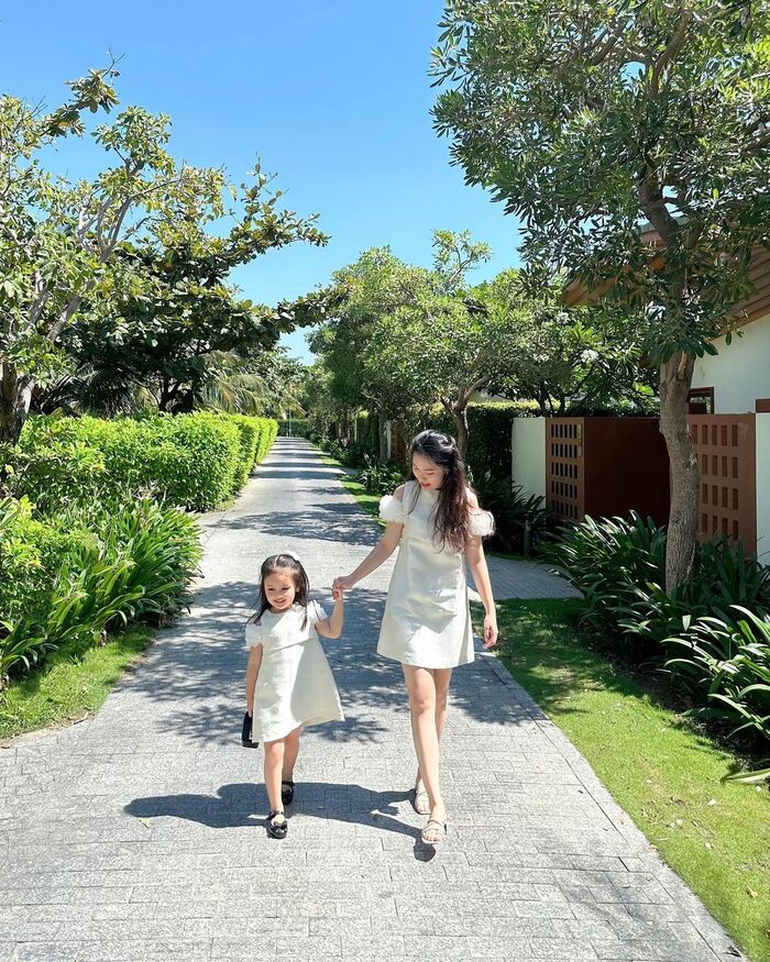 không gian sống xanh ở khách sạn gần sân bay Cam Ranh 