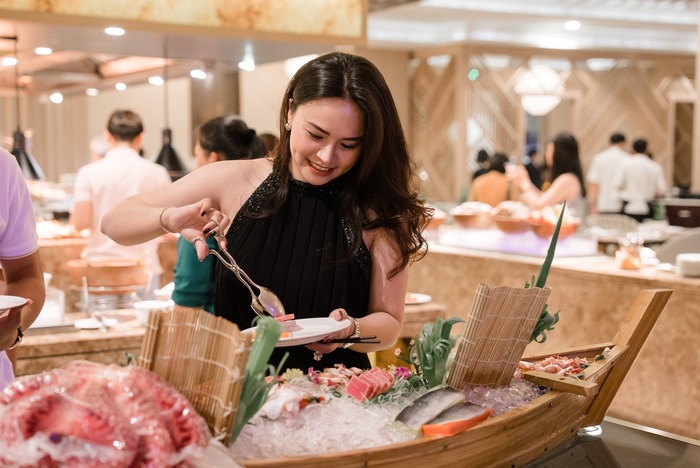 khám phá tiệc buffet ở khách sạn gần sân bay Cần Thơ