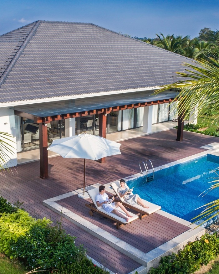 nghỉ dưỡng tại các căn villa sang trọng ở khách sạn gần VinWonders Phú Quốc 