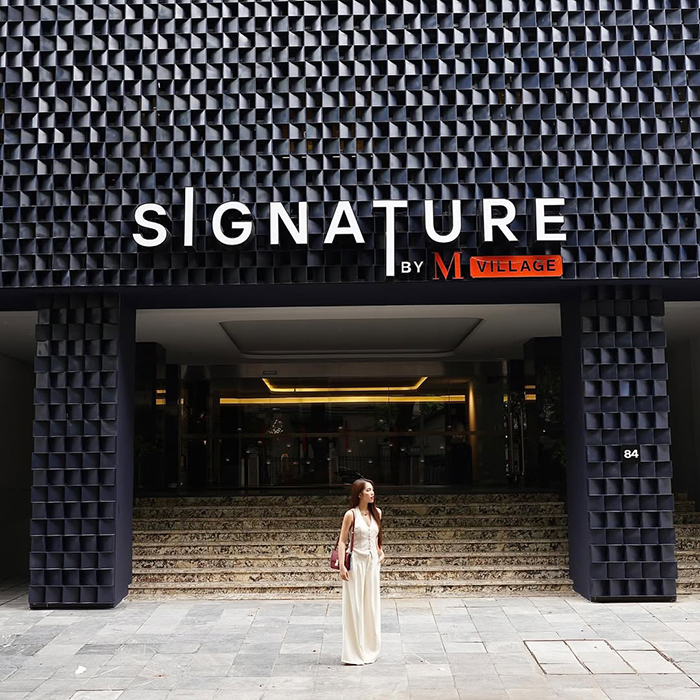Signature By M Village Thợ Nhuộm gần nhà tù hỏa lò
