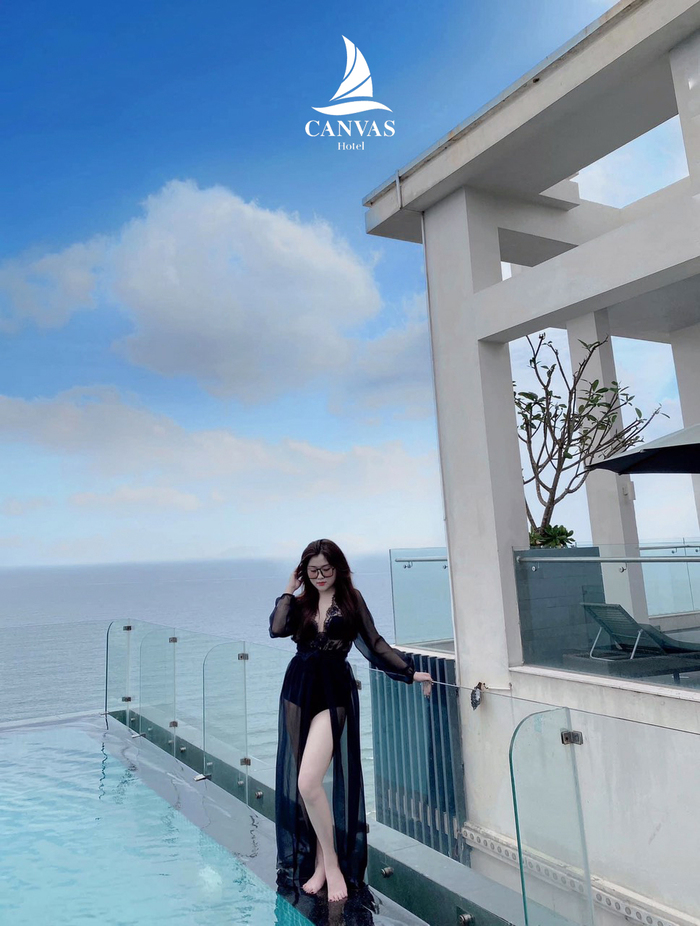 Canvas Đà Nẵng Beach Hotel