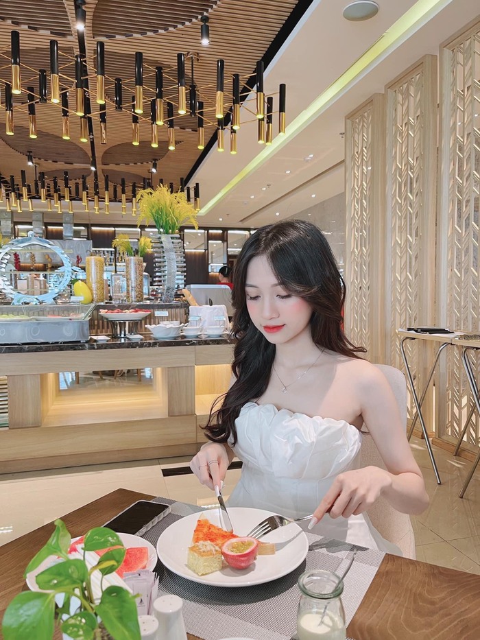 Canvas Đà Nẵng Beach Hotel