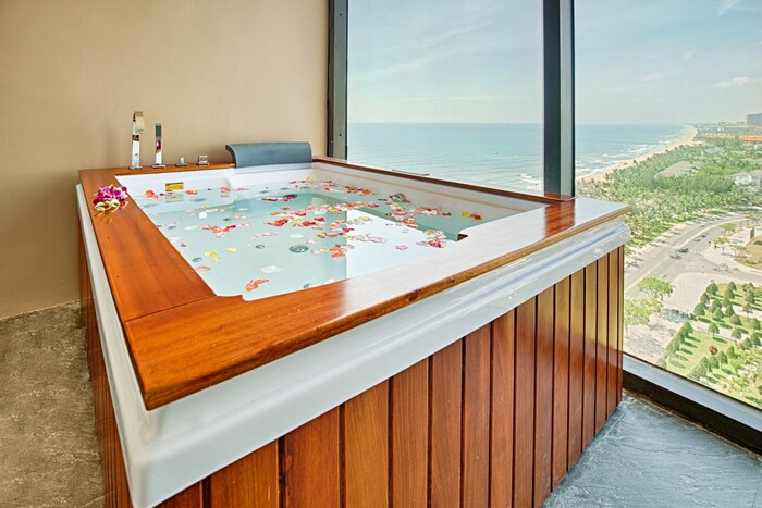 Yarra Ocean Suites Đà Nẵng