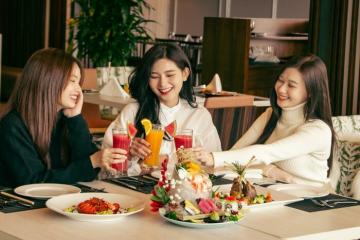 Tận hưởng thế giới của riêng bạn trong suốt kỳ nghỉ thú vị tại thủ đô với điểm dừng nghỉ dưỡng danh tiếng Novotel Hà Nội Thái Hà