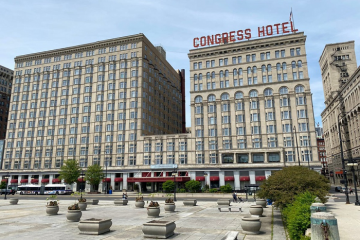 Bên trong khách sạn Congress Plaza – Nơi ma ám nổi tiếng ở Chicago