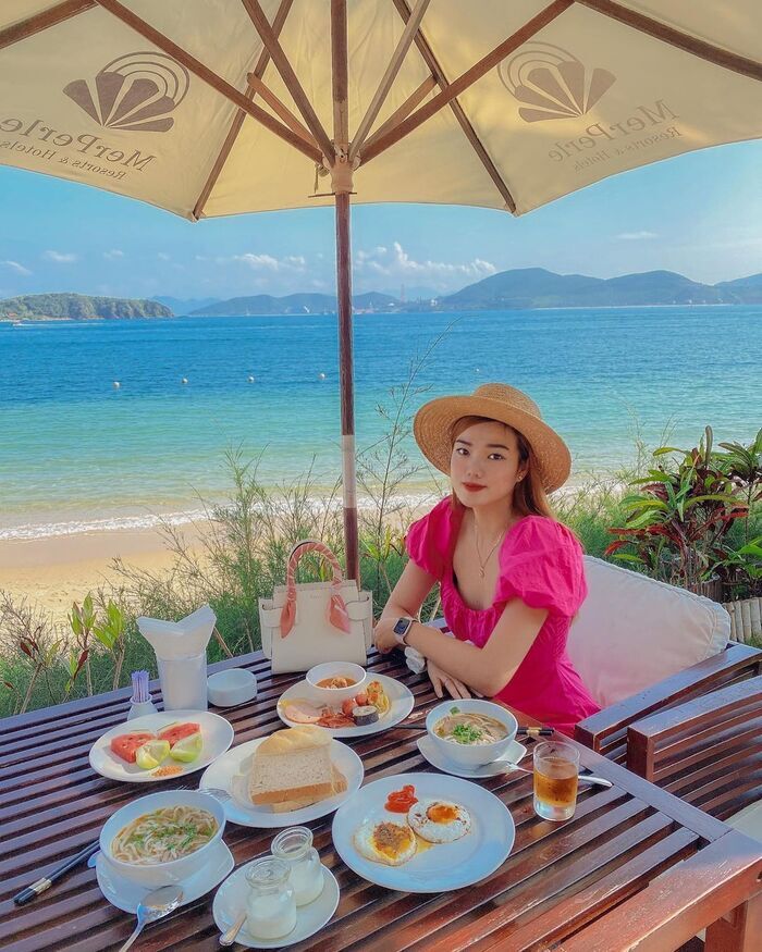 resort gần bãi biển Nha Trang