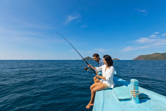 tham gia các hoạt động du lịch biển tại khách sạn gần sân bay Côn Đảo