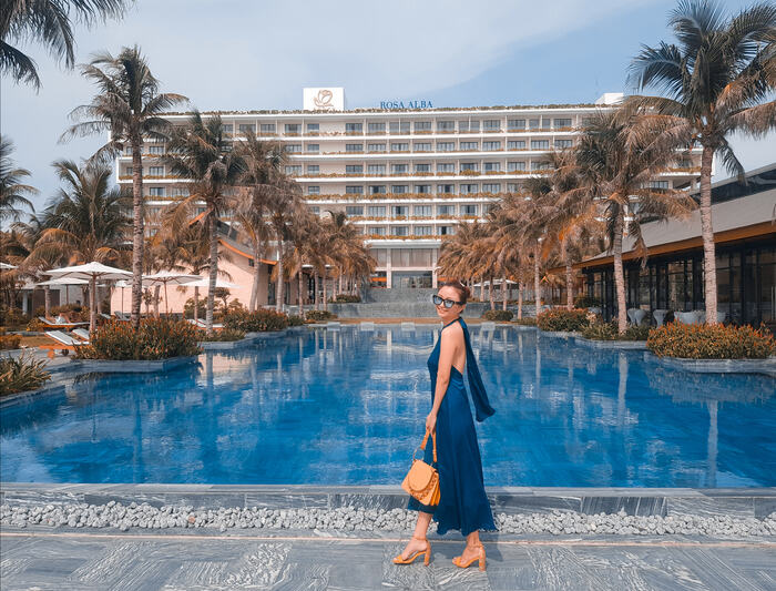 khách sạn gần sân bay Tuy Hòa Rosa Alba Resort sang trọng