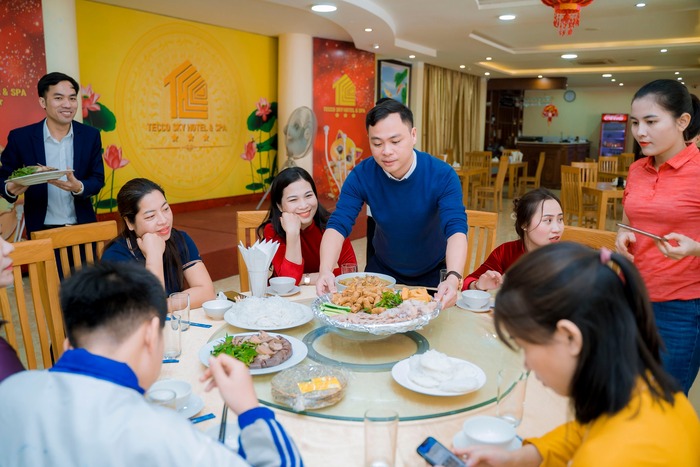 khách sạn gần sân bay Vinh phục vụ các bữa tiệc thịnh soạn