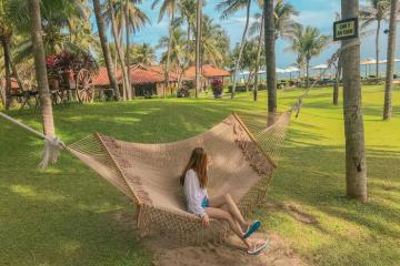 Thư giãn tại “khu sinh thái xanh” giữa lòng thành phố với Seahorse Resort Phan Thiết
