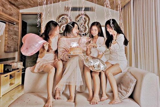 Sang trọng và đẳng cấp là mỹ từ chính xác để miêu tả về những khách sạn trung tâm quận 1 - Nơi trái tim của thành phố náo nhiệt nhất Việt Nam