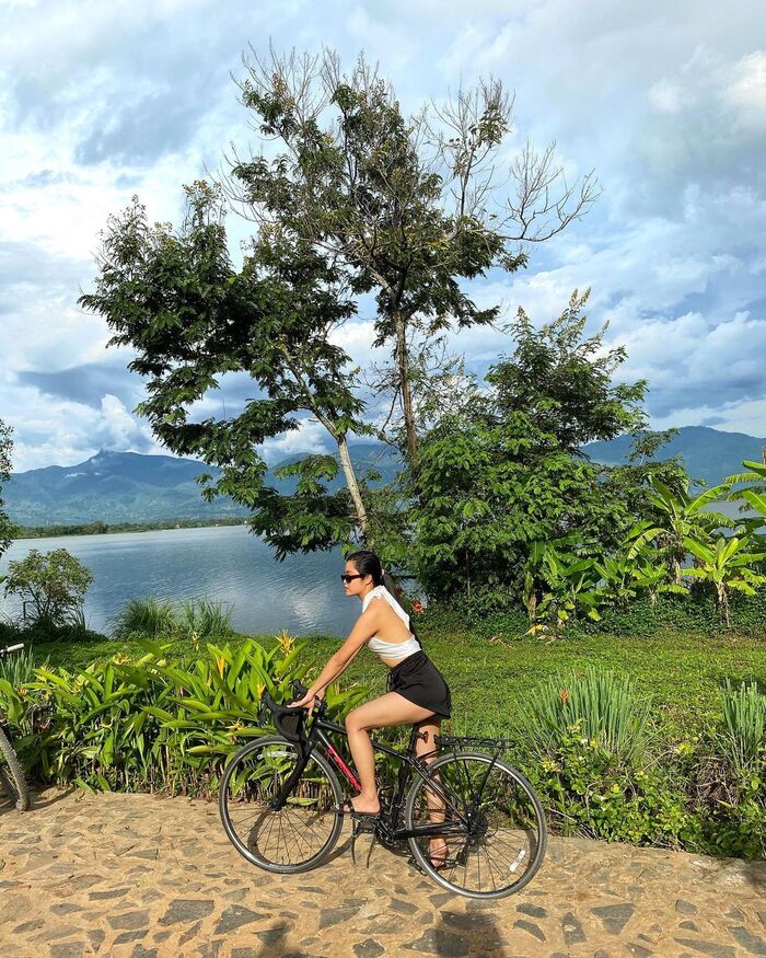 đạp xe khám phá không gian xanh thanh bình tại homestay đẹp ở Buôn Ma Thuột