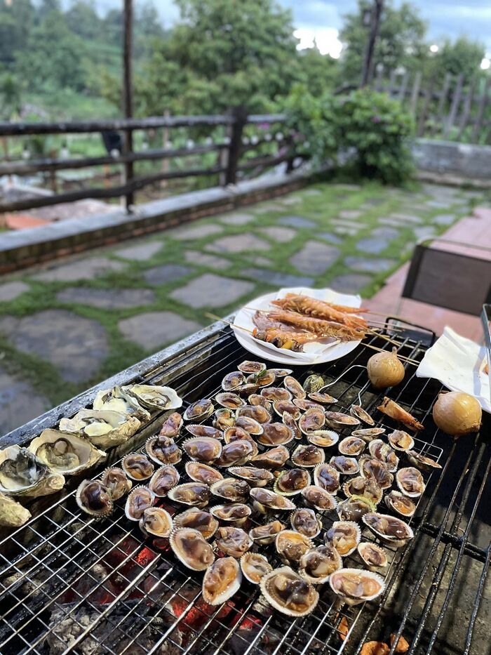 trải nghiệm tổ chức BBQ ở khách sạn gần sân bay Buôn Ma Thuột 