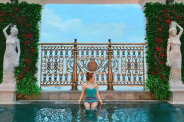 Nghỉ dưỡng sang-xịn-mịn tại khách sạn nức danh Đà thành - Monarque Hotel Đà Nẵng đẳng cấp
