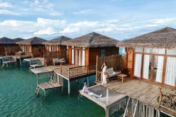 Thư giãn đầy năng lượng tại ốc đảo nhiệt đới Rocks Beach Boutique Phú Quốc nơi bờ Đông đảo ngọc