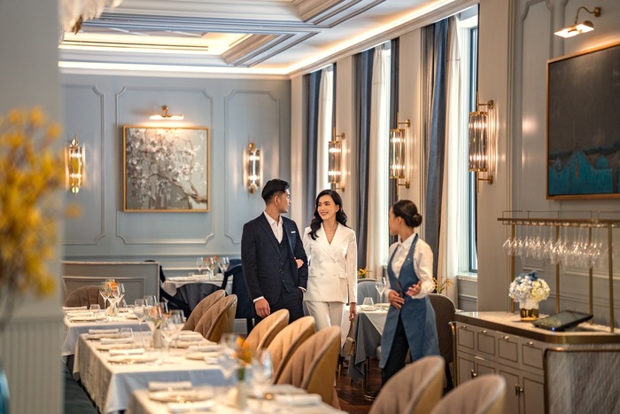 khách sạn gần hồ Hoàn Kiếm Sofitel Legend Metropole Hanoi