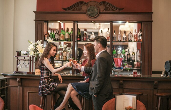 quầy bar ở khách sạn gần hồ Xuân Hương Đà Lạt