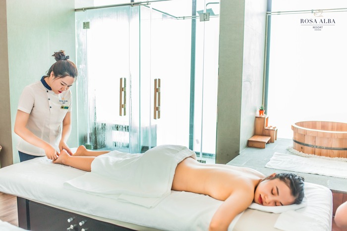 Khách sạn gần tháp Nghinh Phong Phú Yên cung cấp khu spa trị liệu