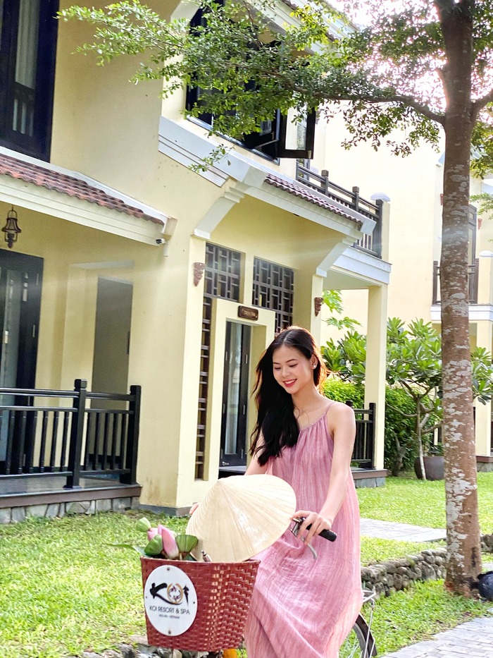đạp xe khám phá resort gần bãi biển Cửa Đại 