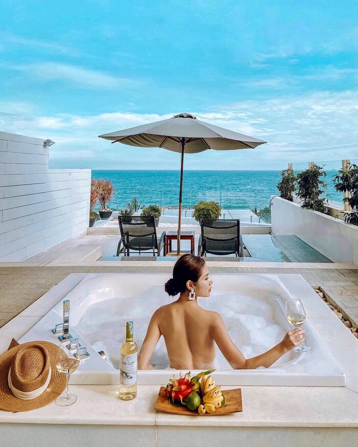 thư giãn ngắm biển ở resort gần bãi biển Phú Hải Phan Thiết