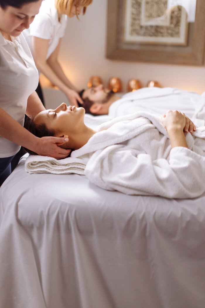 thoải mái thư giãn tại spa khách sạn gần bãi biển Bournemouth