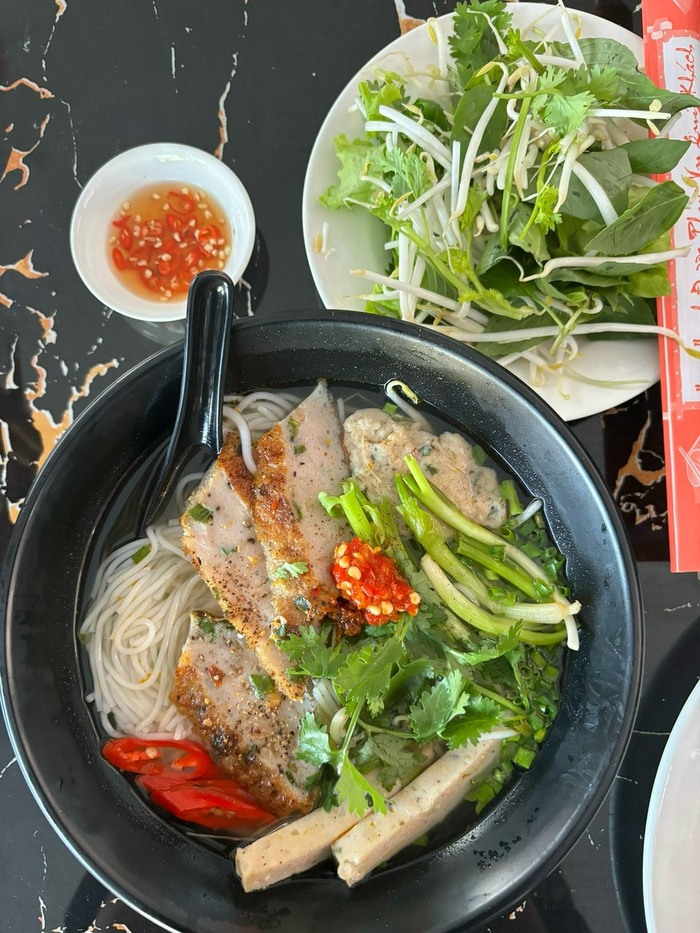 khách sạn gần sân bay Rạch Giá phục vụ nhiều món ngon đặc sản hấp dẫn