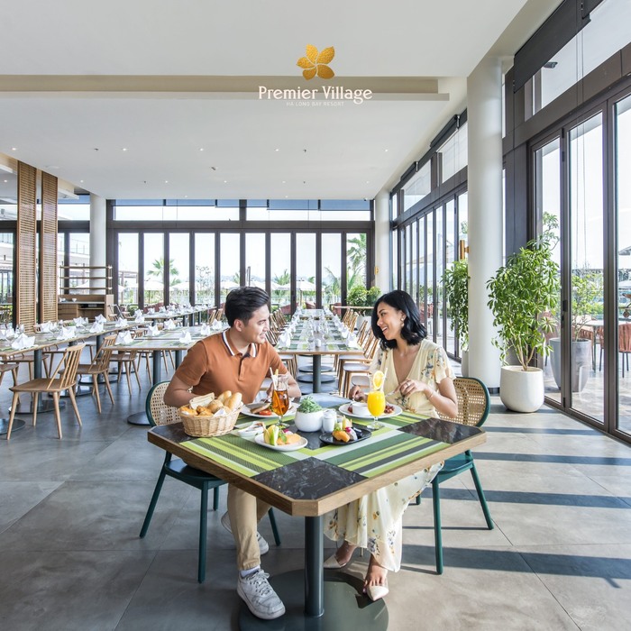 khám phá ẩm thực Á-Âu hấp dẫn tại villa đẹp ở Hạ Long 