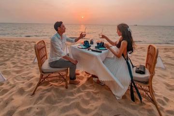 Tận hưởng kỳ nghỉ dưỡng bên bờ biển đảo ngọc thơ mộng tại L'Azure Resort Phú Quốc